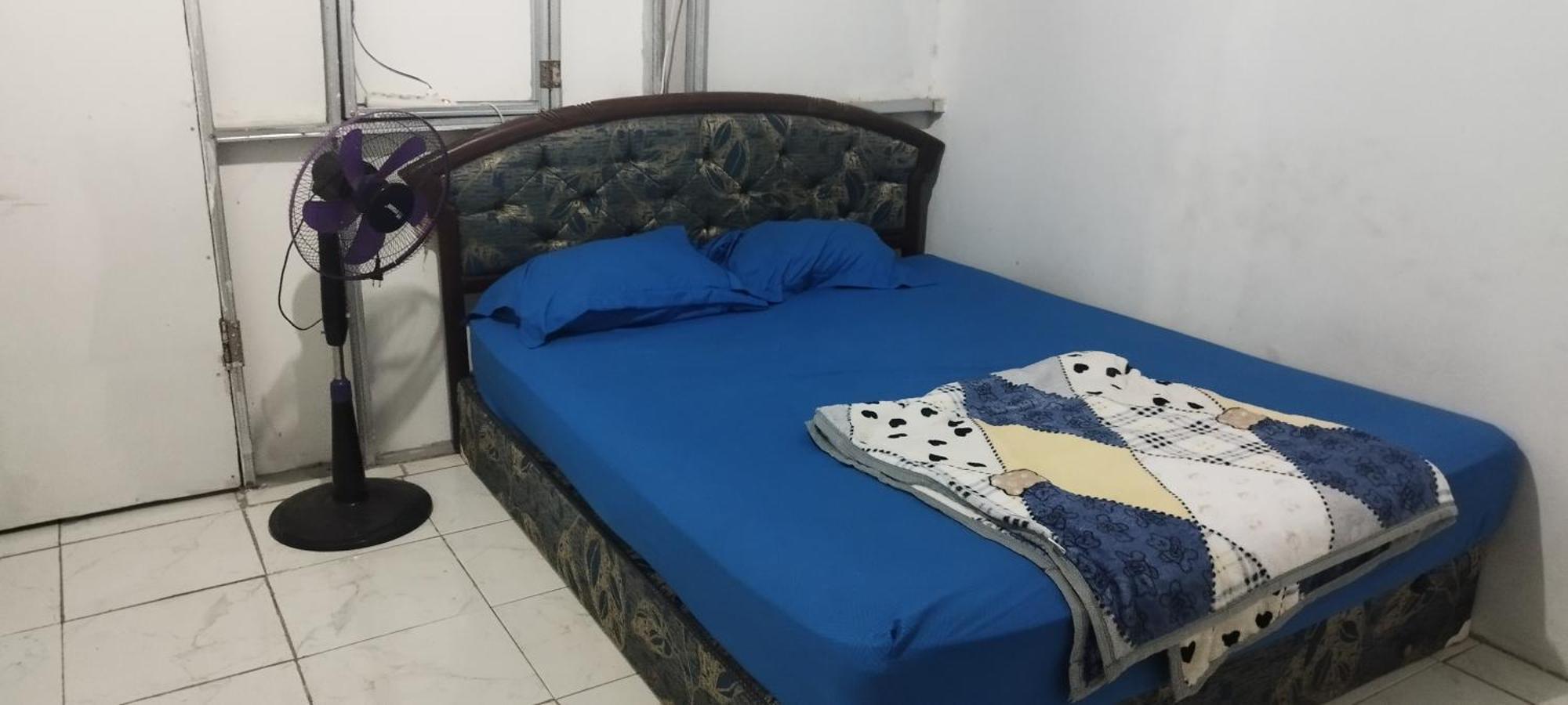 Agus Family Homestay Labuan Bajo Buitenkant foto